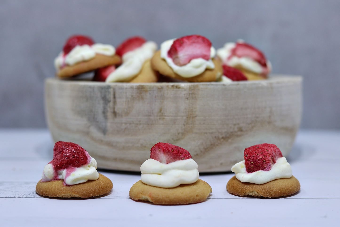 Freeze Dried Strawberry Cheesecake Bites