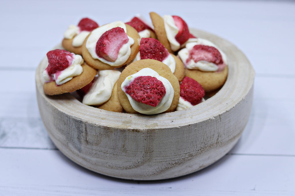 Freeze Dried Strawberry Cheesecake Bites