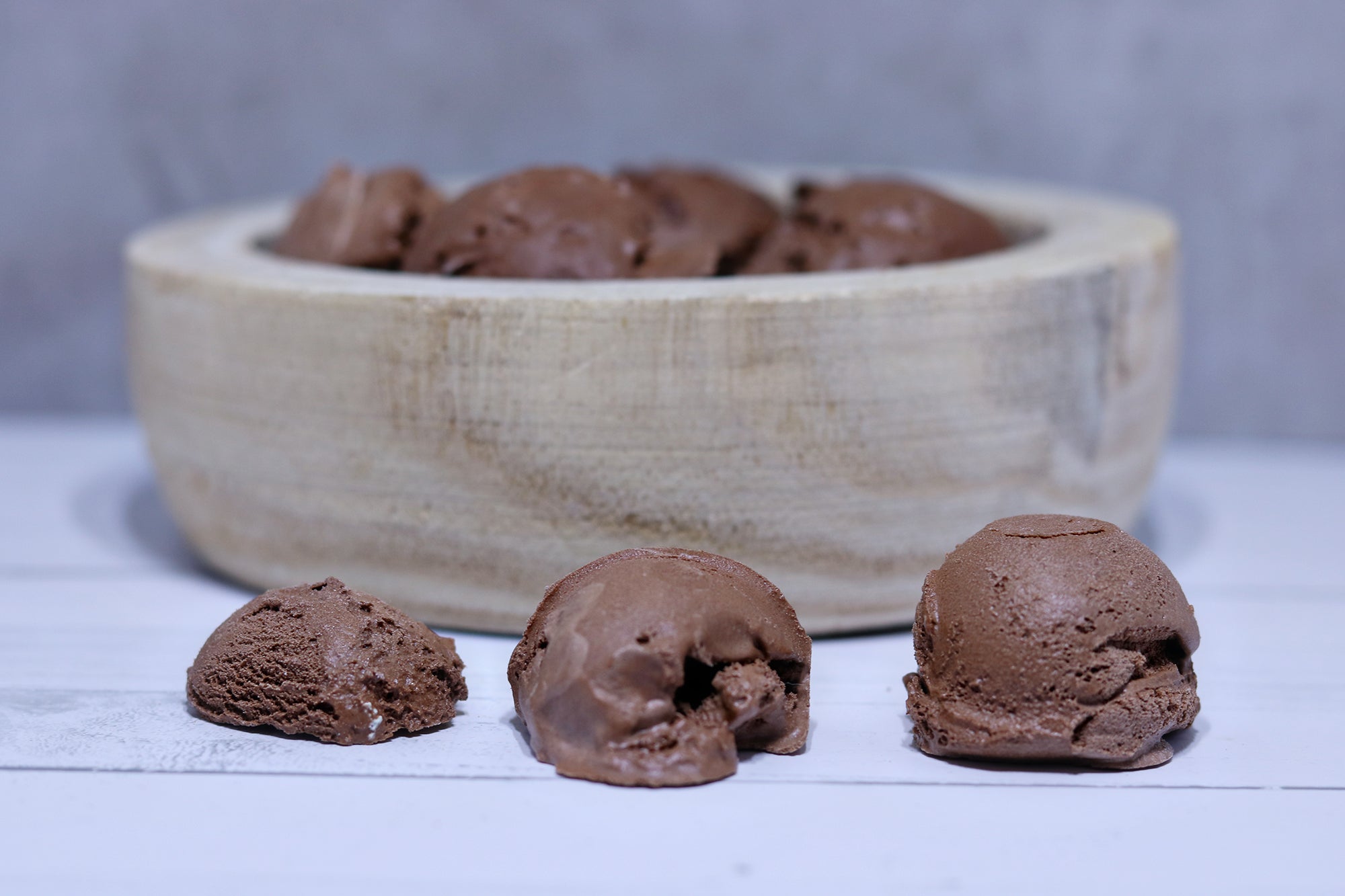 Freeze Dried Chocolate Ice Cream Bites