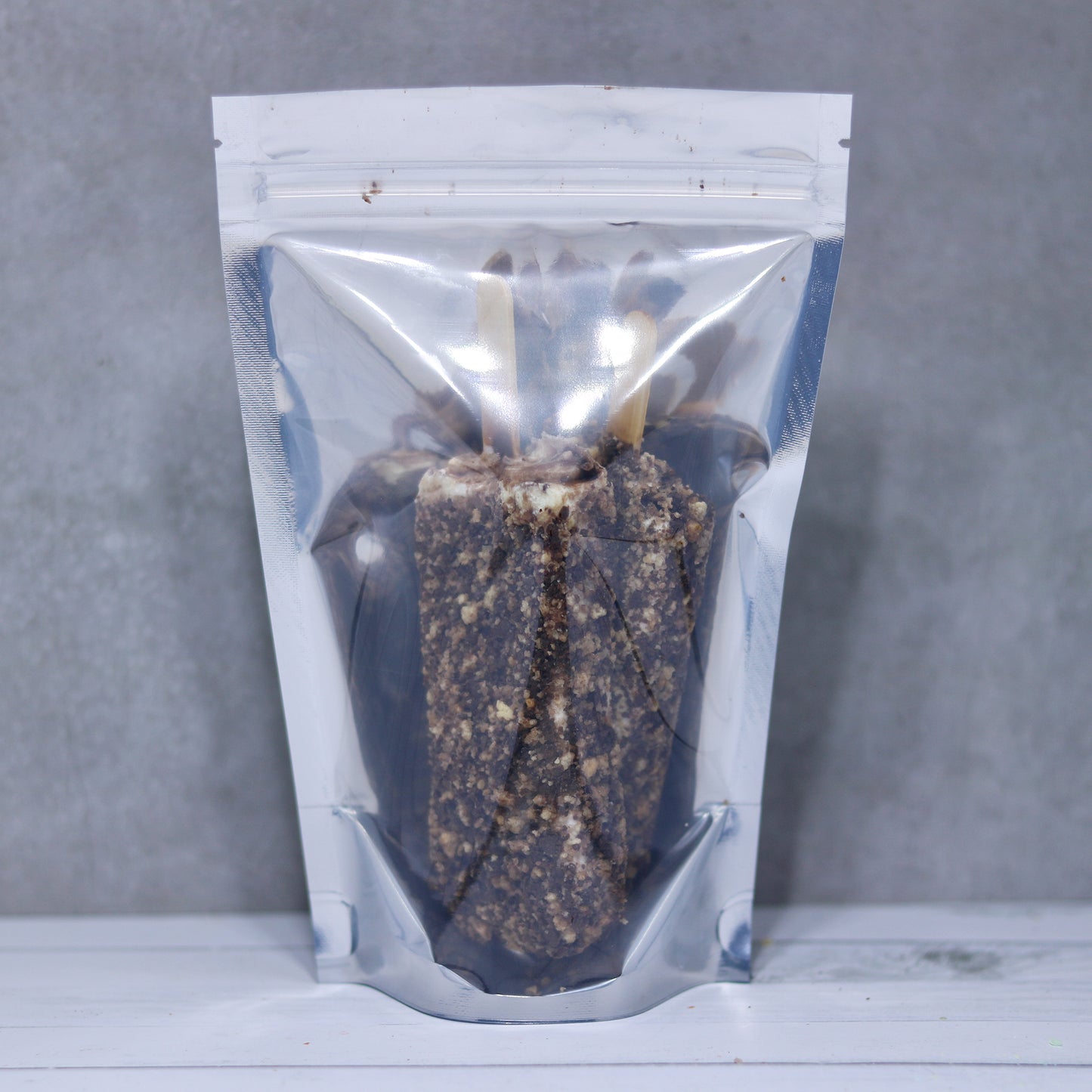 Freeze Dried Ice Cream Popsicle (Chocolate Eclair, Strawberry Shortcake)