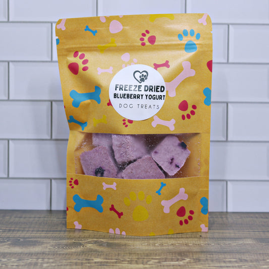 Freeze Dried Blueberry Yogurt Dog Treats – Healthy Fruit & Yogurt Snack for Dogs