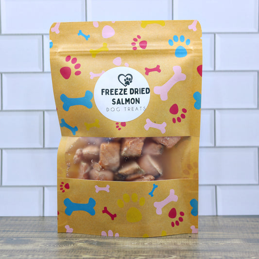 Freeze Dried Salmon Dog Treats – Single Ingredient, Healthy Crunchy Snack